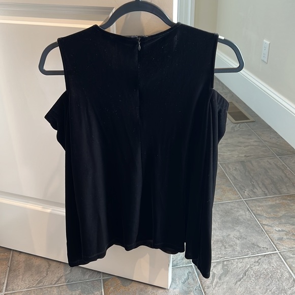 Calvin Klein long sleeve top - Picture 3 of 5